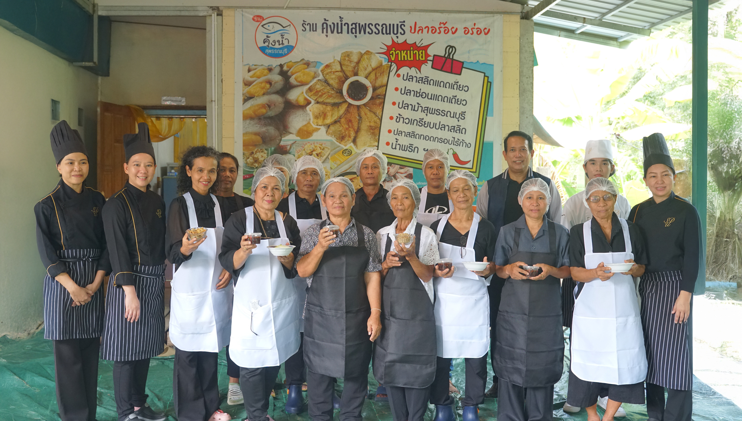 โครงการศึกษาดูงานหอมขจรฟาร์ม สำหรับนักศึกษาและชุมชน