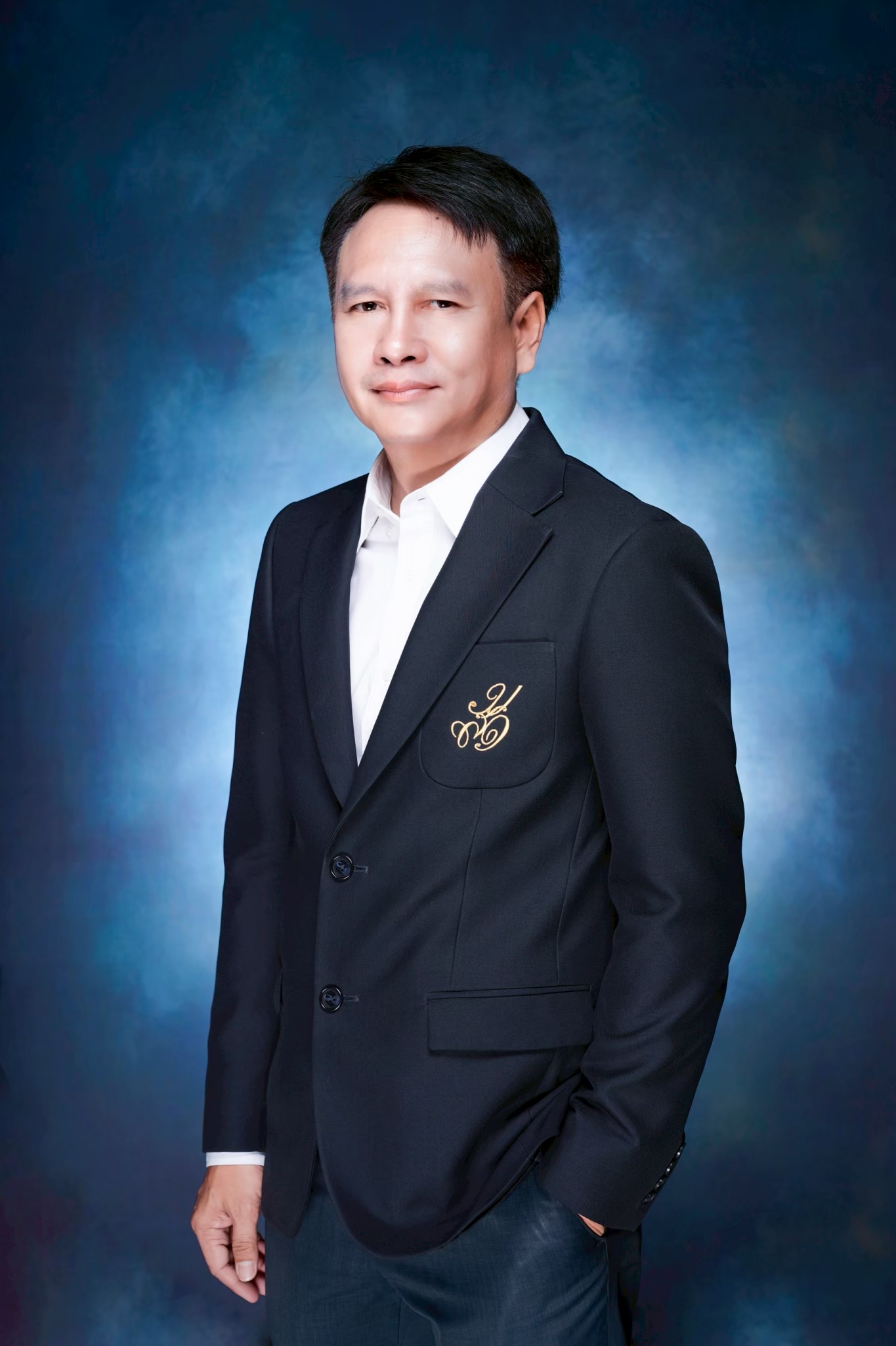 รศ.ดร. รุ่งเกียรติ แก้วเพชร